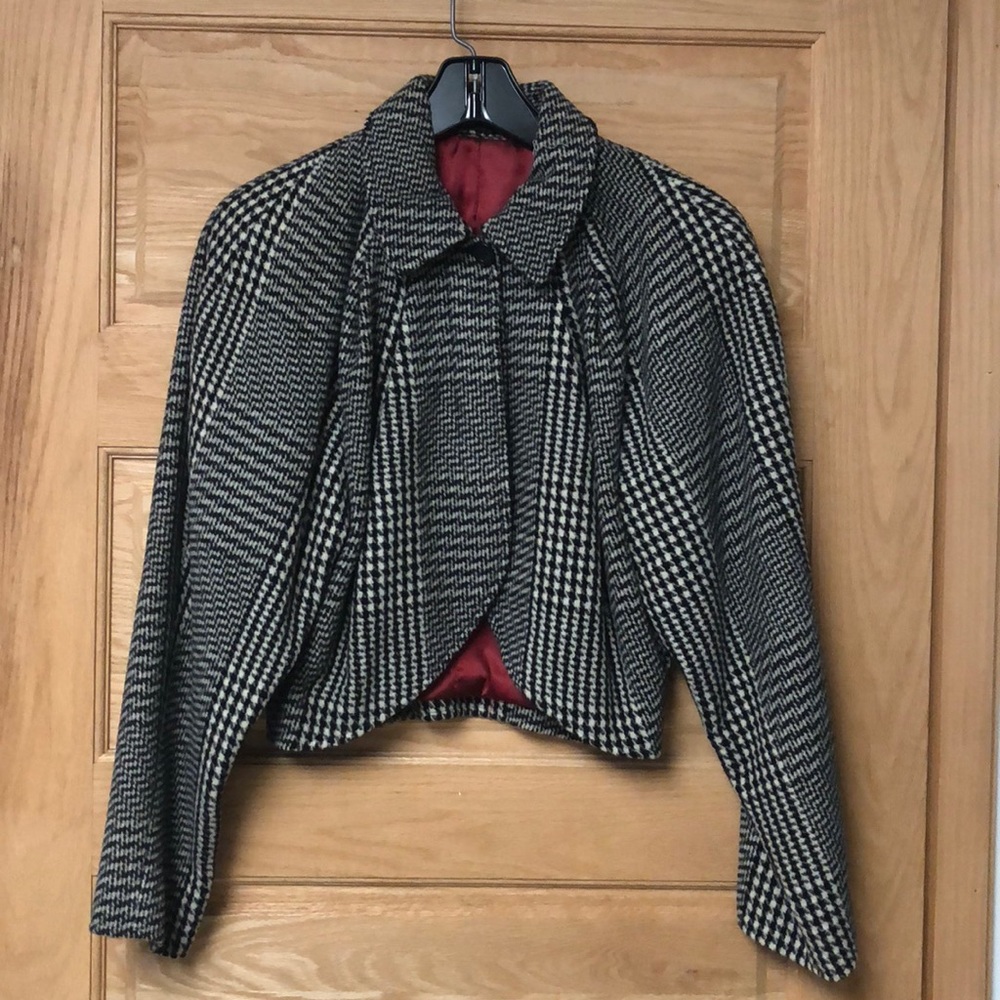 MaxMara Black and White Crop Jacket